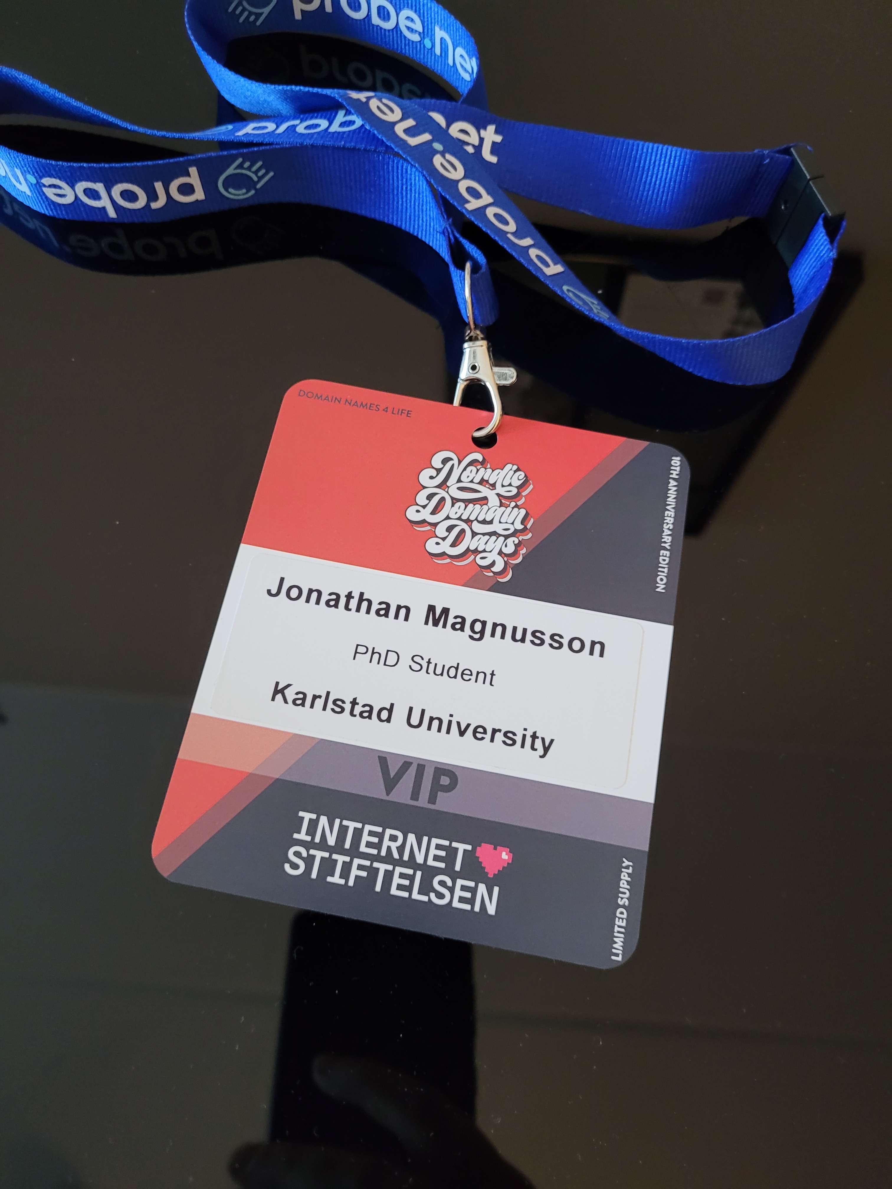 badge